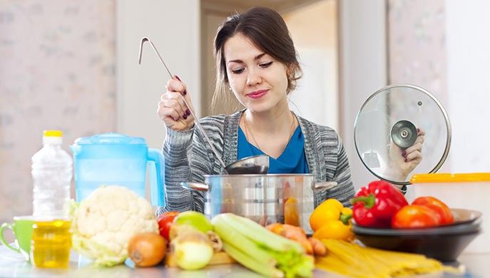 Meniu complet pentru prima săptămână din Postul Crăciunului. Două feluri plus desert