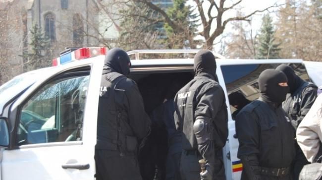 Fost judecător de la Tribunalul Buzău, cercetat pentru luare de mită   