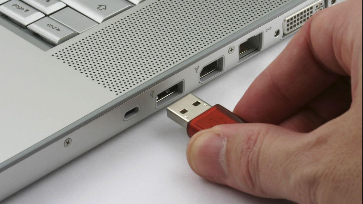Poți vedea dacă ai HIV cu ajutorul computerului. În ce constă testul 