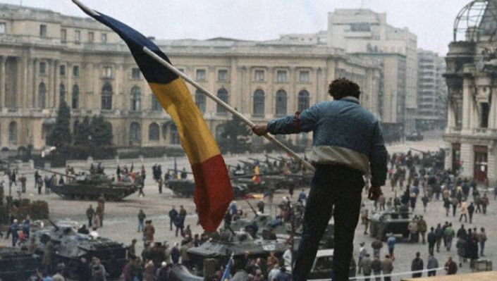 Ancheta în dosarul Revoluţiei, extinsă: "Noua conducere a determinat uciderea şi rănirea civililor"