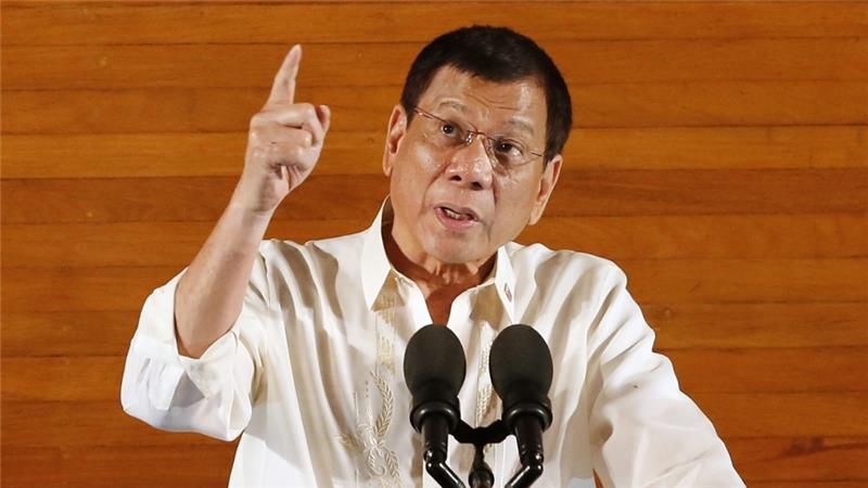Atentat cu bombă în Filipine. Şapte membri ai echipei de securitate a preşedintelui, răniţi 