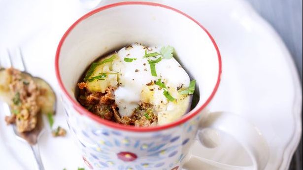 N-ai timp să gătești? Așa faci musaca în cinci minute. Rețeta care cucerește lumea