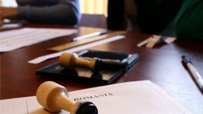 Începe campania electorală pentru parlamentare. Ce se schimbă şi ce nu pot face politicienii 