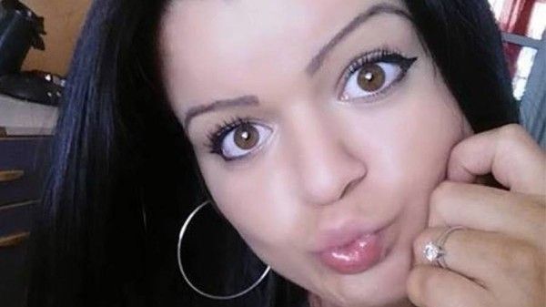 Cutremurător. O mamă de 25 de ani din Constanţa s-a sinucis pe un teren de fotbal 