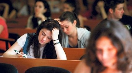 Veşti bune pentru studenţii care vin în Capitală! Iată cum vor putea obţine burse suplimentare