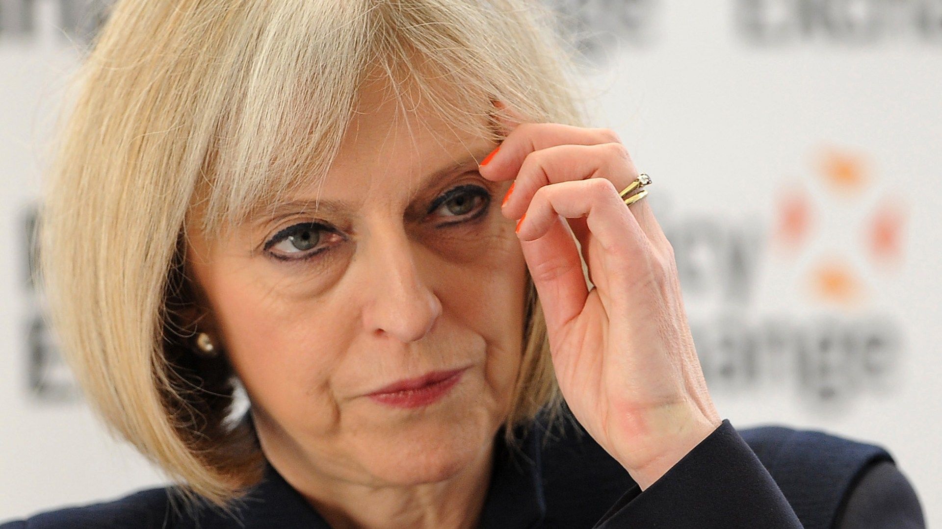 Donald Trump i-a adresat o invitaţie premierului britanic, pentru e efectua o vizită în SUA