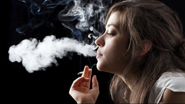 Țigările aromate, interzise în 30 de zile. Cât mai rămân pe piață cele mentolate