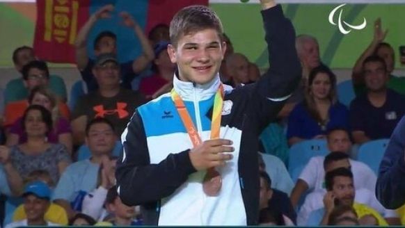 Judoka Alexandru Bologa - Ar trebui o carte pentru a putea descrie ce trăiești pe podium