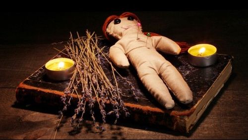 Adevărul despre păcatul blestemului. Face mai mult rău decât îţi imaginezi