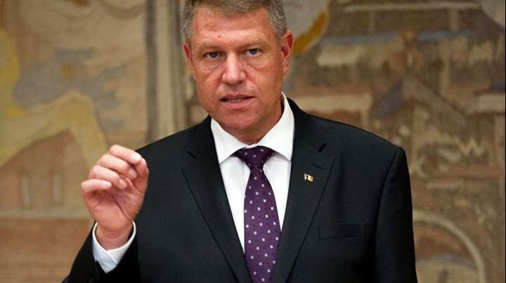 Klaus Iohannis a fost sunat de vicepreședintele SUA Mike Pence