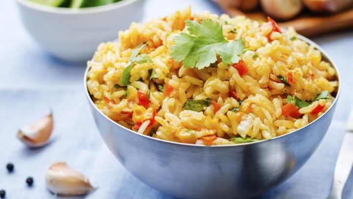 Ai gătit legume şi orez? Nu le mai mânca a două zi! Te pot ucide!