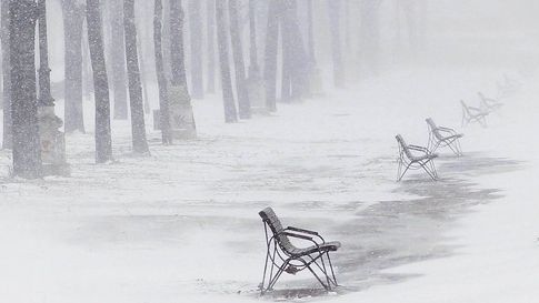 ALERTĂ METEO de ultimă oră. Cod galben de ninsori viscolite