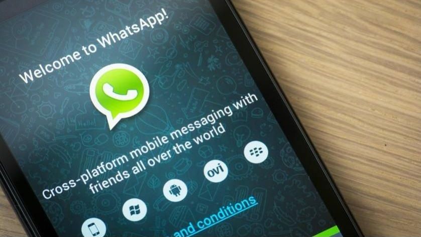 Nici aplicaţia WhatsApp nu e SIGURĂ. Conversaţiile pot fi decriptate - Facebook neagă totul