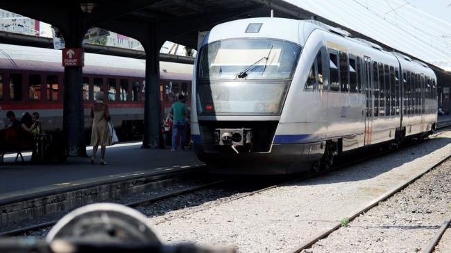 VIDEO. Mecanicul trenului dezvăluie ce s-a întâmplat în cazul femeii care s-a sinucis 