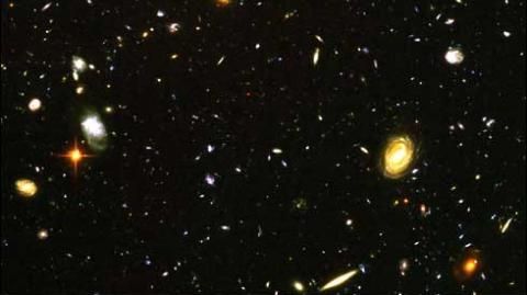 Procesul bizar care duce la dispariţia a 11.000 de galaxii
