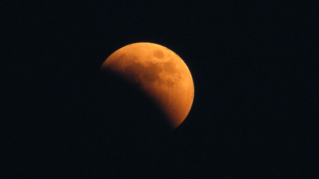 Când are loc cel mai IMPORTANT eveniment astronomic din 2017, în România