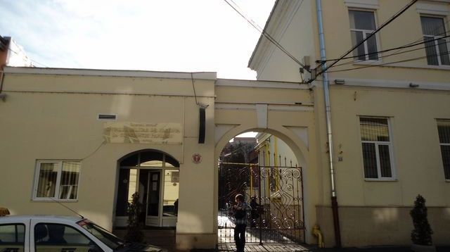 Bărbatul care a anunţat că a pus o bombă într-un mall din Cluj-Napoca a fost internat la Psihiatrie 