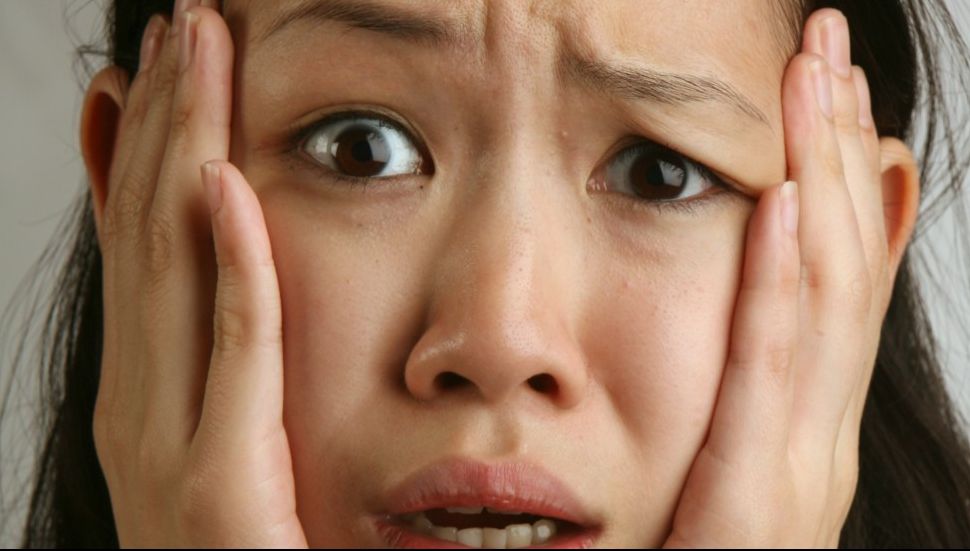 4 semne fizice că treci printr-un stres mai mare decât crezi