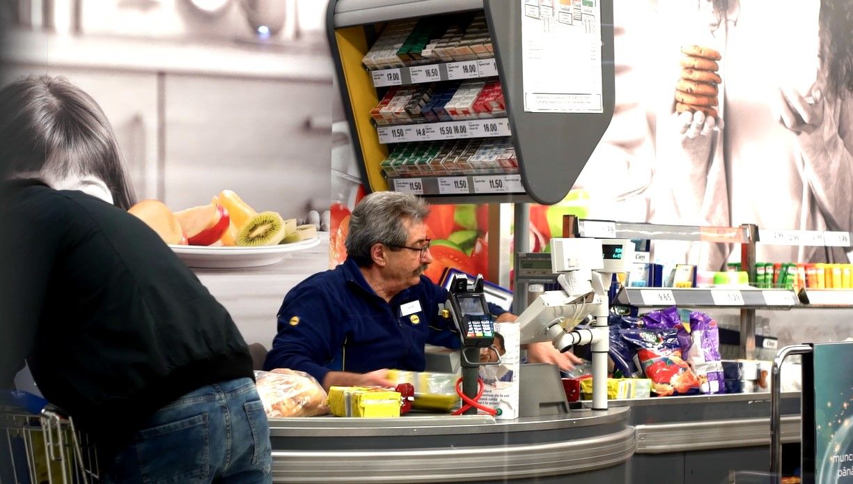 Surpriză de proporții pentru vânzătorul preferat al clienților Lidl (P)