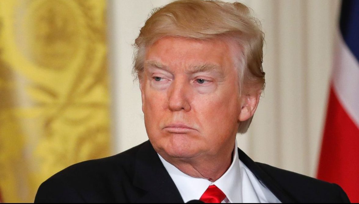 O celebră cafenea din SUA îi răspunde lui Trump: "Vom angaja 10.000 de refugiați"