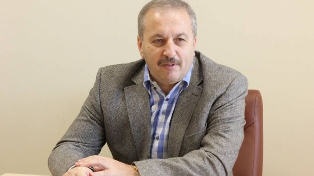 Vasile Dîncu: "Hora Unirii, lipsită de substanţă şi de sens, de mai bine de 2 decenii. Gest mecanic"