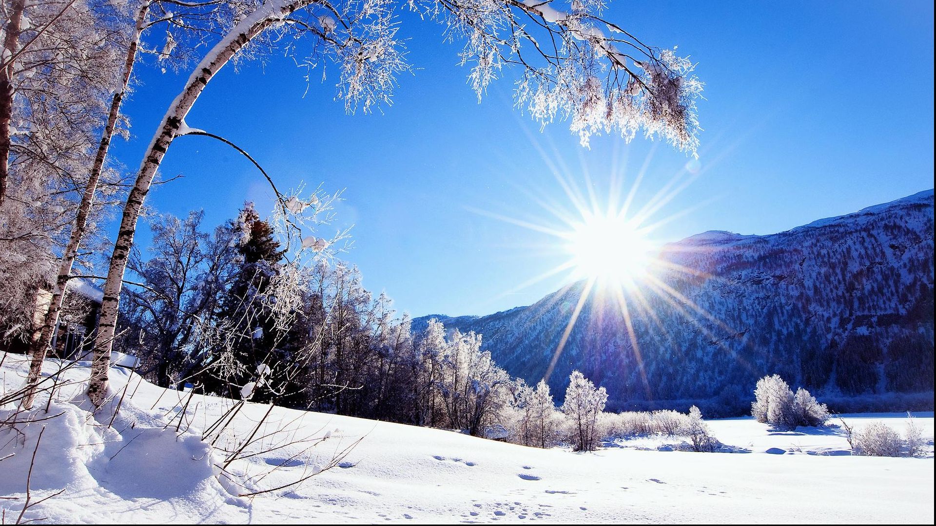 Vremea vineri, sâmbătă și duminică. Ce temperaturi vom avea în fiecare regiune a țării
