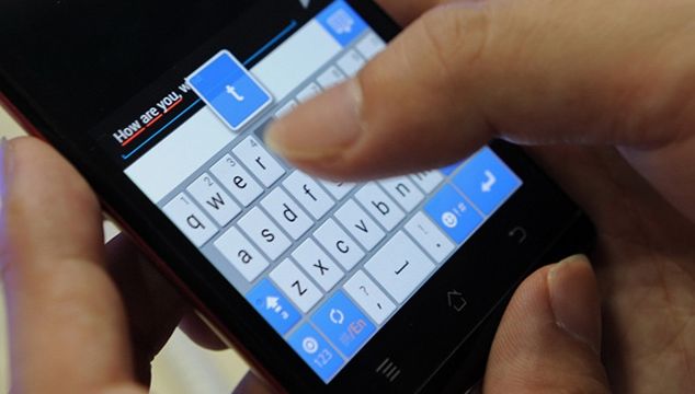 Adio, SMS-uri! Schimbare fără precedent în telefonia mobilă
