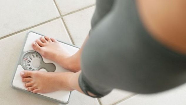 Cum scapi de retenţia de apă, una din cauzele kilogramelor în plus