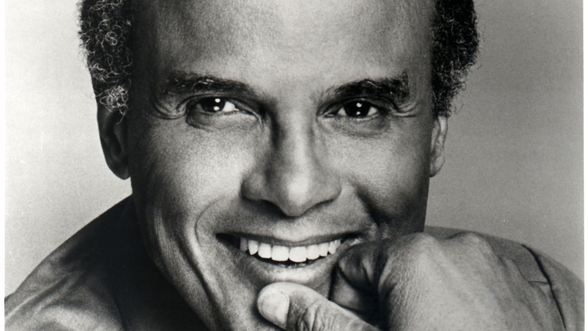 Omagiu pentru Harry Belafonte în inima Harlem-ului