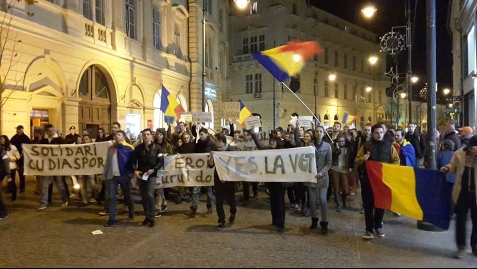 Protestele au continuat marți seară în marile orașe