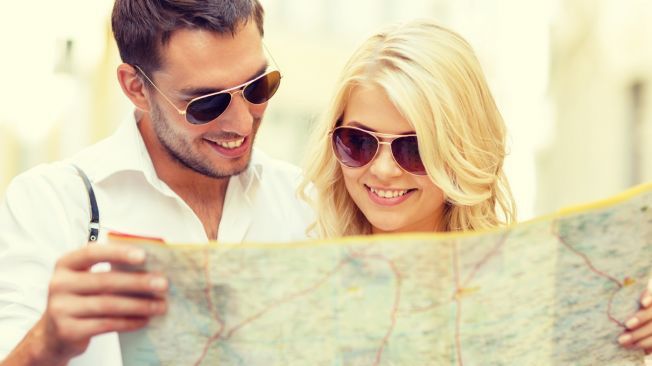 Cât plătesc bărbaţii să-şi suprindă iubitele de 8 martie şi care sunt destinaţiile alese