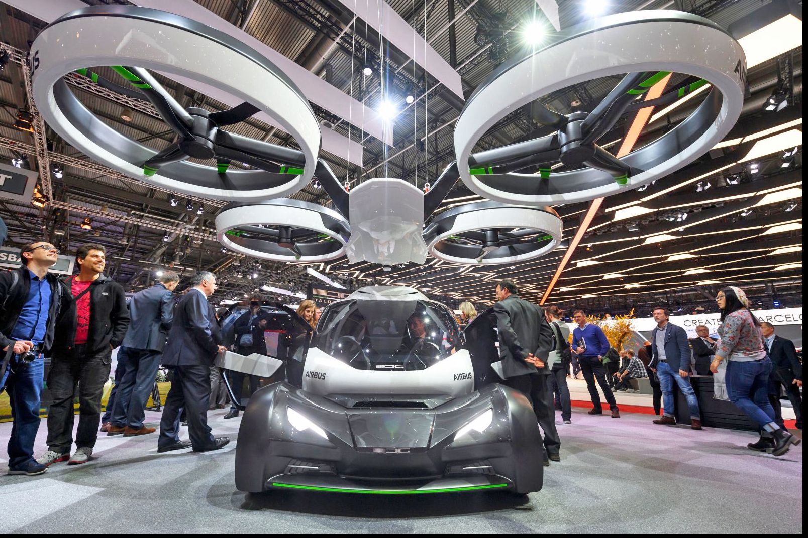 Airbus Pop.Up. Cum arată prototipul maşinii zburătoare