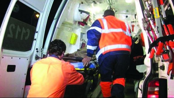 O adolescentă de 13 ani a încercat să se sinucidă din cauza părinţilor. Ce i-au făcut este uluitor