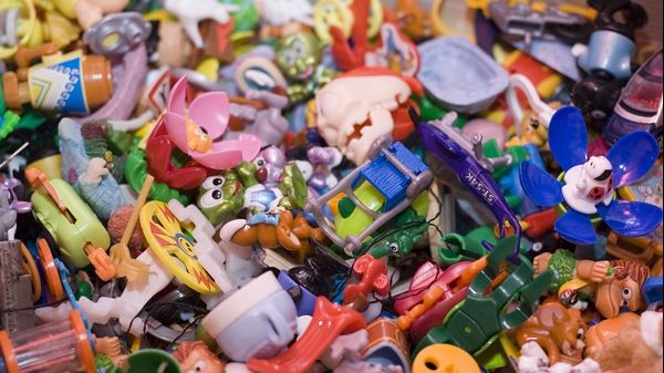 Captură record de... jucării sosite din China! Polițiștii au întocmit dosar penal