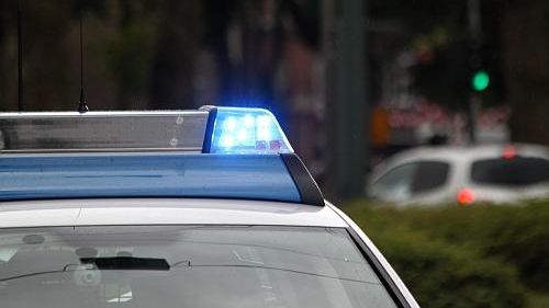 Nou atac în Dusseldorf, vineri. Bărbat atacat cu o macetă