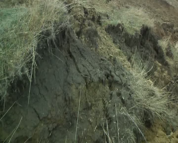 Satul din România care s-a mutat într-o singură zi cu un metru 