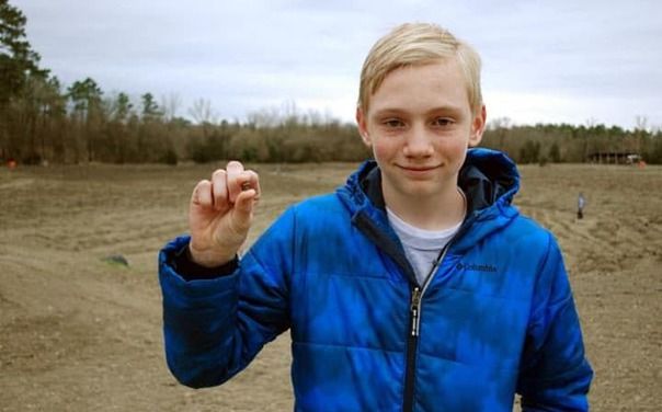 Un adolescent a descoperit un diamant valoros