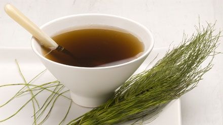 Ai peste 40 de ani! Ar trebui să bei acest ceai zilnic! Este aur pentru organism