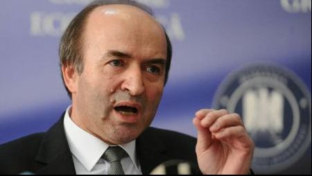 Ministrul Justiţiei desecretizează arhiva SIPA, la două zile după avertismentul lui Dragnea