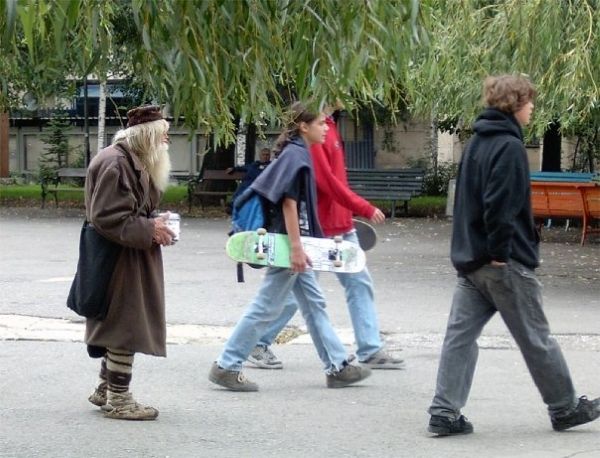 Omul acesta are 100 de ani, a cerşit toată viața, dar nu a cheltuit niciun leu. Ce a făcut cu banii