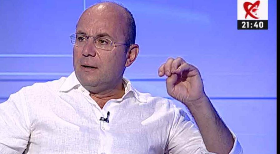 Cozmin Gușă: Dacă se dorește unirea României cu Moldova, trebuie negociat cu Plahotniuc