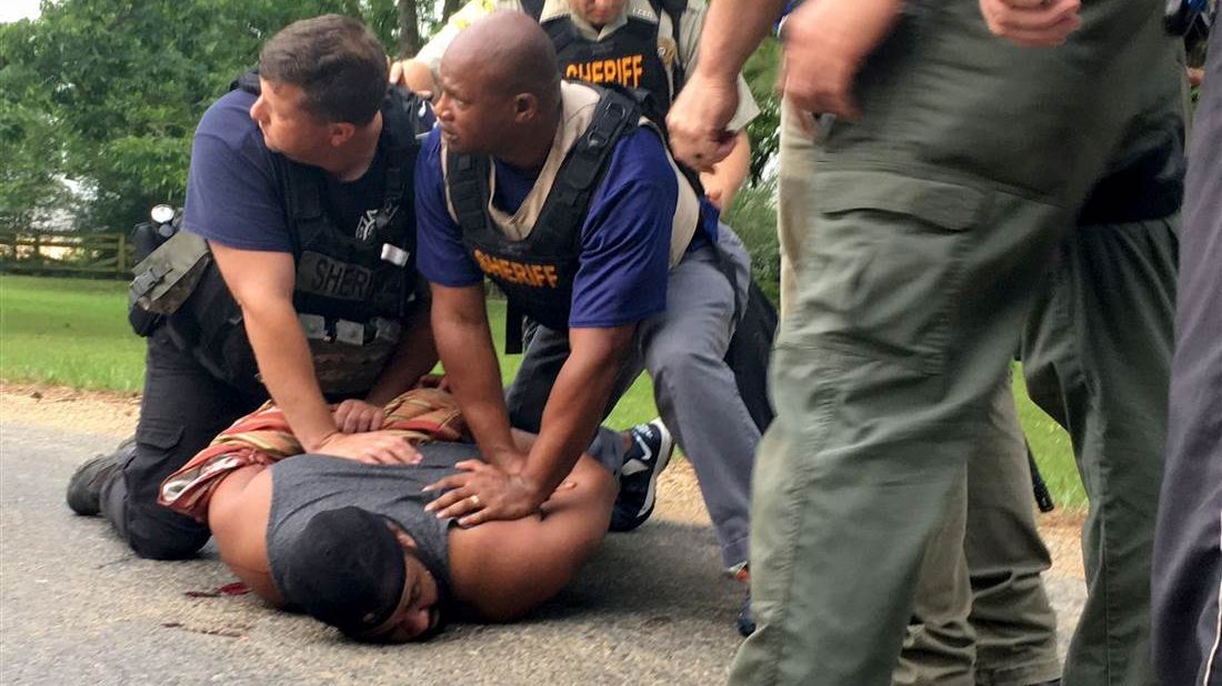 Focuri de armă în Mississippi. Opt persoane au fost ucise în urma unei "drame de familie"