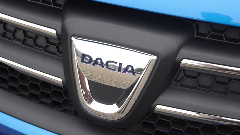 Cele mai GROAZNICE Dacii fabricate la Mioveni. Şi comuniştilor le-a fost ruşine cu ele