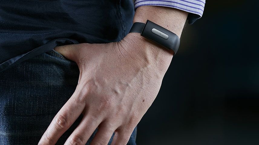Gadget-ul care nu te lasă să-ți cumperi prostii atunci când ești beat