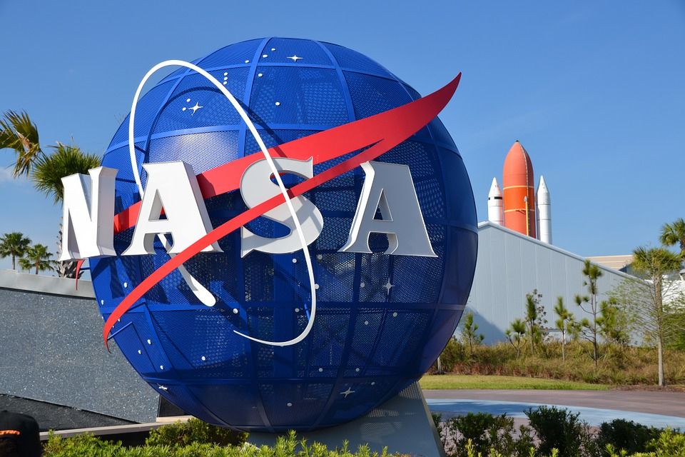 Un fost ofițer CIA, acuzații FĂRĂ PRECEDENT la adresa NASA: "Copii răpiți și transportați pe Marte"