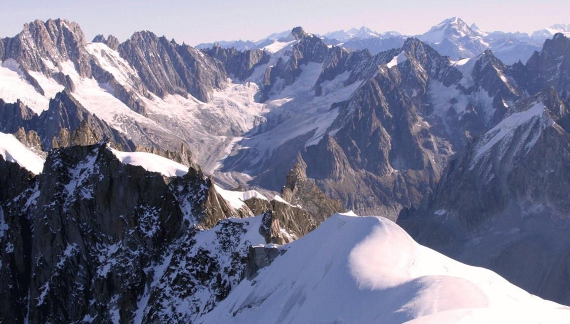 Avalanşă în Alpii francezi: Trei oameni au murit