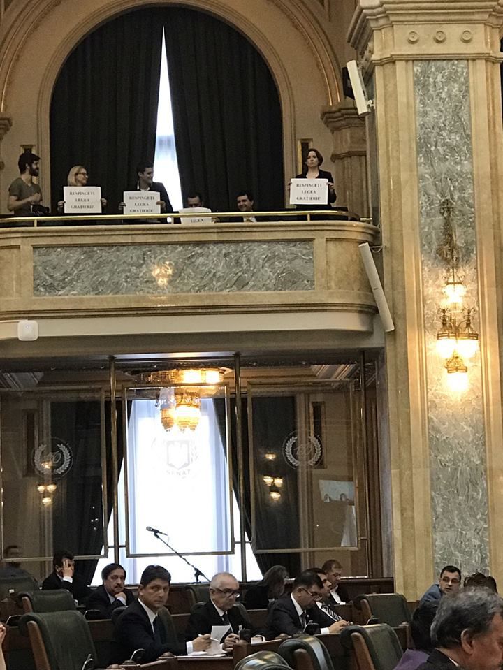 Ședința de plen a Senatului, suspendată, din lipsă de cvorum