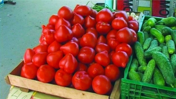 Medicii avertizează! Cât de periculoase sunt roşiile cu ţugui