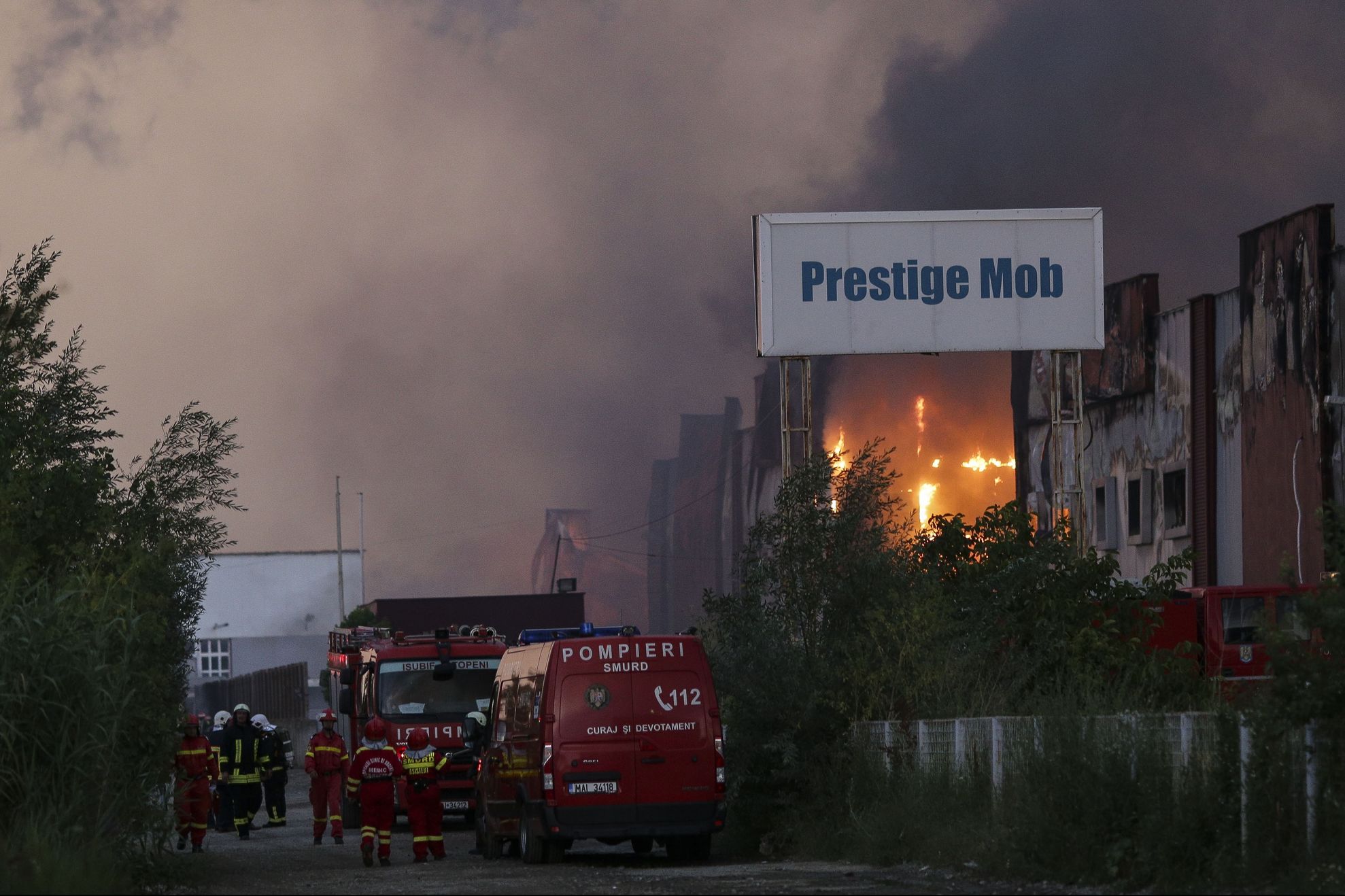 Avertismentul meteorologilor legat de norul de fum din zona incendiului de la Baloteşti