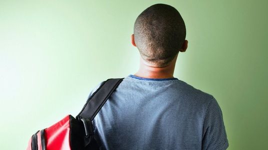 Caz şocant în Bacău: Elev de 12 ani agresat sexual în curtea şcolii